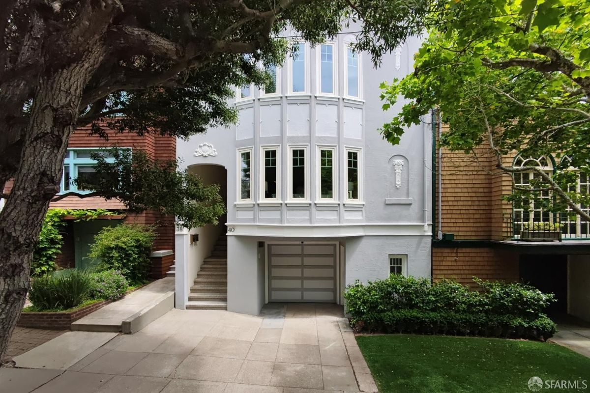 38-40 7th Avenue